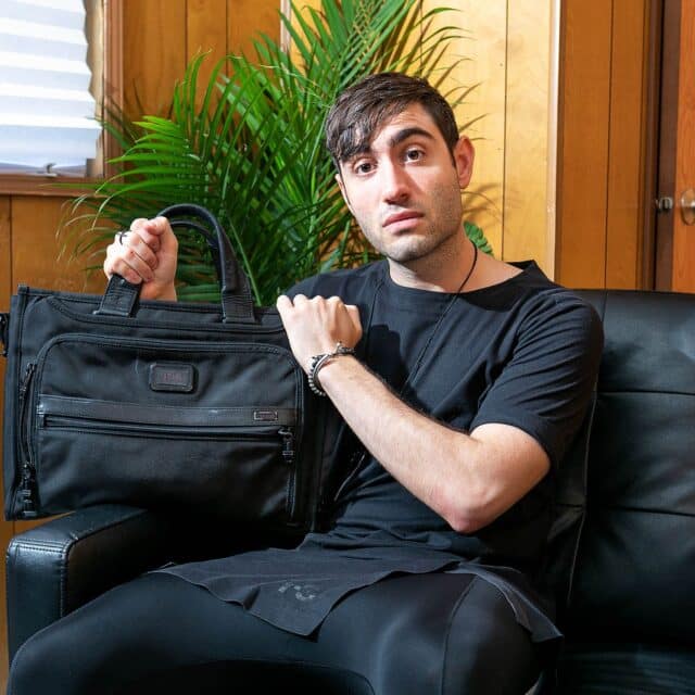 3LAU Biography, Royal, Net Worth, Age, Tour, Crypto, Instagram, Discord, Girlfriend, Twitter, Pronunciation